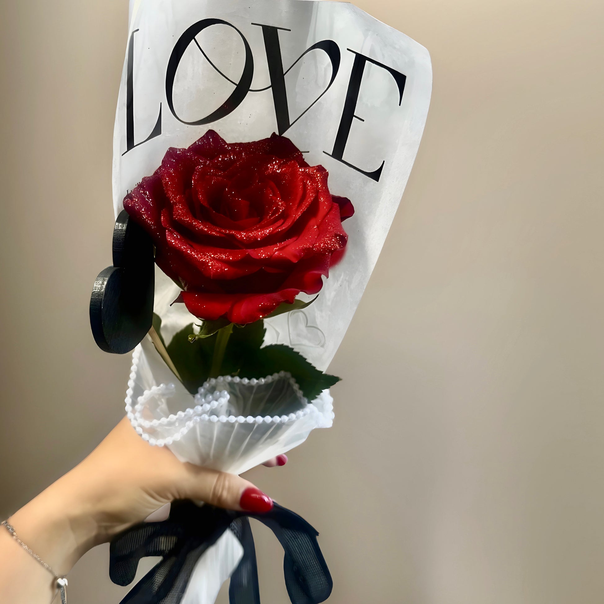 Love in Bloom – A Charming Floral Gesture from the Heart
