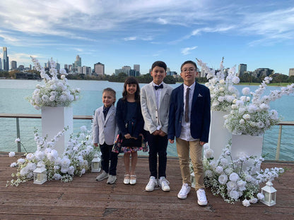 Luxury White Floral Package – Timeless Wedding Blooms in Elegant Arrangements